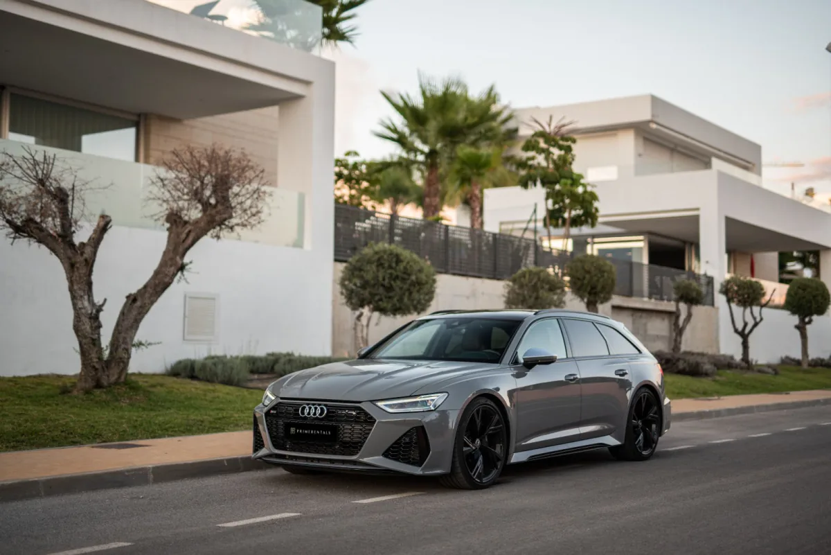 Rent Audi RS6 Avant in Marbella