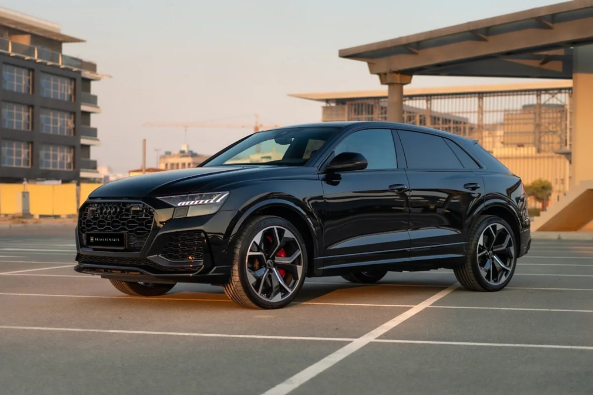 Rent Audi RSQ8 in Marbella