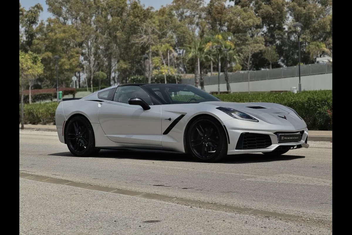 Rent Chevrolet Corvette in Marbella